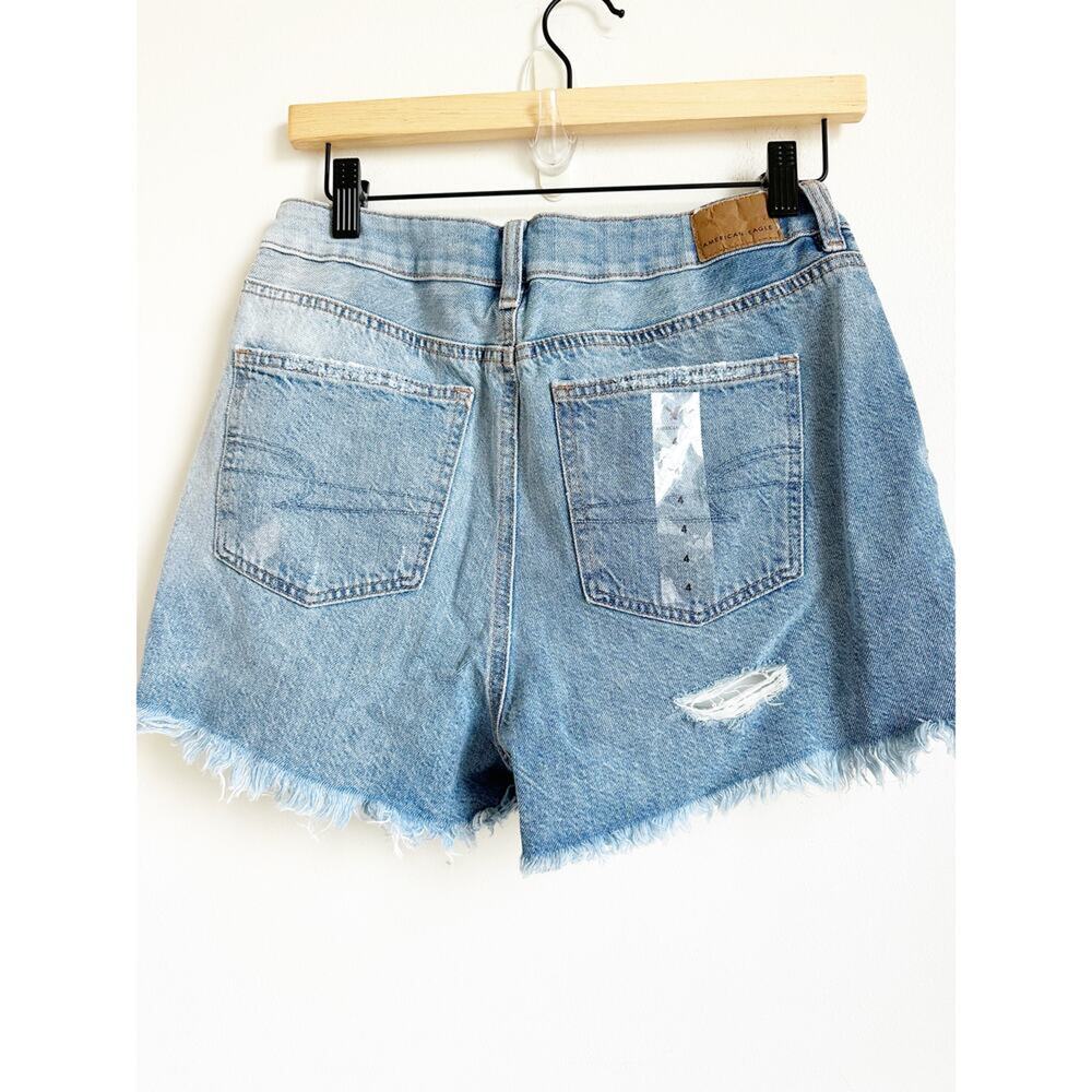 American Eagle Cut Off Jean Mom Shorts Distressed Size 4 - Picture 2 of 2